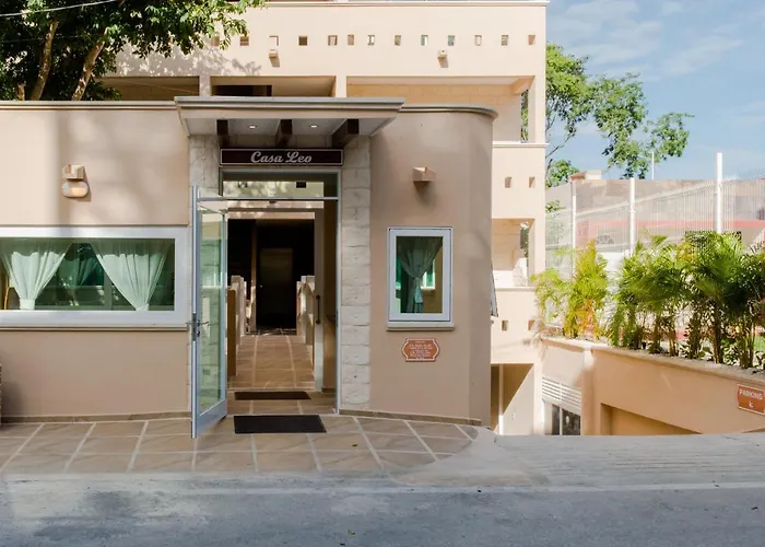 Casa Leo Aparthotel Playa del Carmen